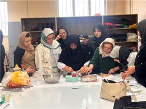 آموزش طبخ ماهي براي ارتقاي فرهنگ مصرف آبزيان در تبريز