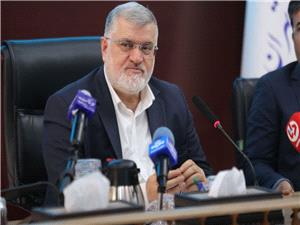 استاندار تهران از شتابگیری احداث نیروگاههای خورشیدی در پایتخت خبر داد