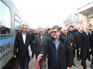 حرکت آزمايشي اولين قطار راهآهن ميانه- اردبيل