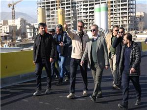 بازديد شهردار منطقه 5 از سه پروژه مهم عمراني و ترافيکي غرب تهران