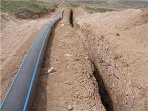 اجراي 220 کيلومتر توسعه و بازسازي خطوط انتقال آب در آذربايجان شرقي