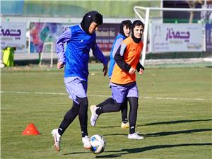 برگزاري نخستين تمرين صبحگاهي تيم ملي فوتبال بانوان ايران