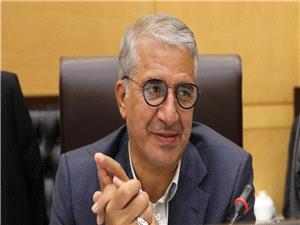 نقدینگی به سمت بخش های مولد هدایت شود/ توسعه صادرات نوسانات ارزی را مهار می کند