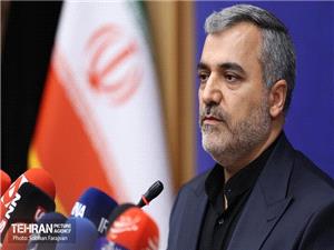 نصب المان هنرمندانه پرچم ايران با 600 پروانه در بزرگراه امام علي(ع)