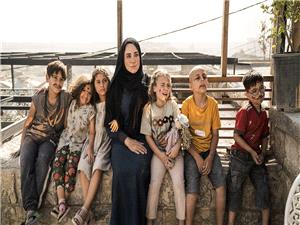 آرزو کردم همه دنيا اين فيلم را ببينند/ هنگام تماشاي «سرزمين فرشتهها» بارها بر حقوق بشر آمريکايي مرگ فرستادم