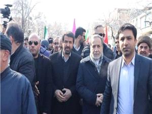 روایت عراقچی از پیام حضور میلیونی مردم در راهپیمایی 22 بهمن؛ عزت ما قابل معامله نیست