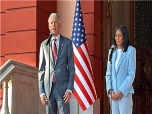 نشنال اینترست: آیا آمریکا رئیس جمهور موقت ونزوئلا را نیز سرنگون خواهد کرد؟