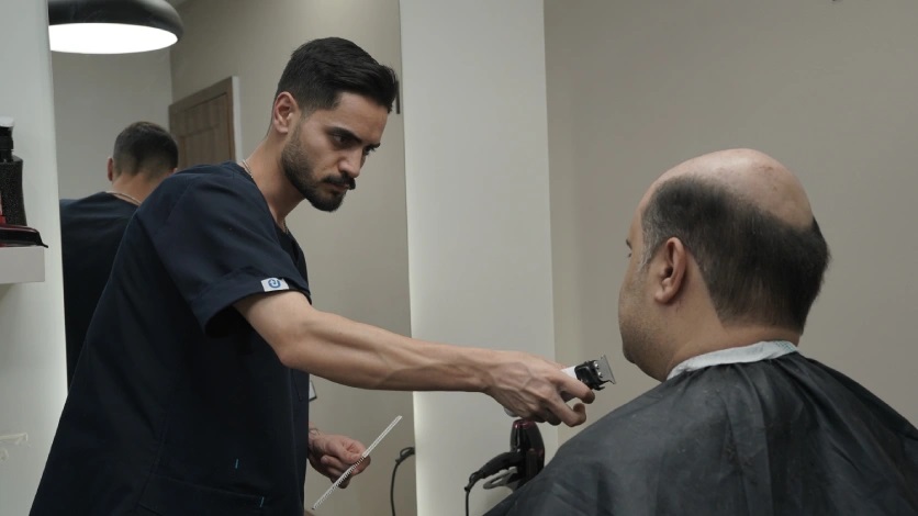 مزایای انتخاب کلینیک مدریک برای پروتز مو