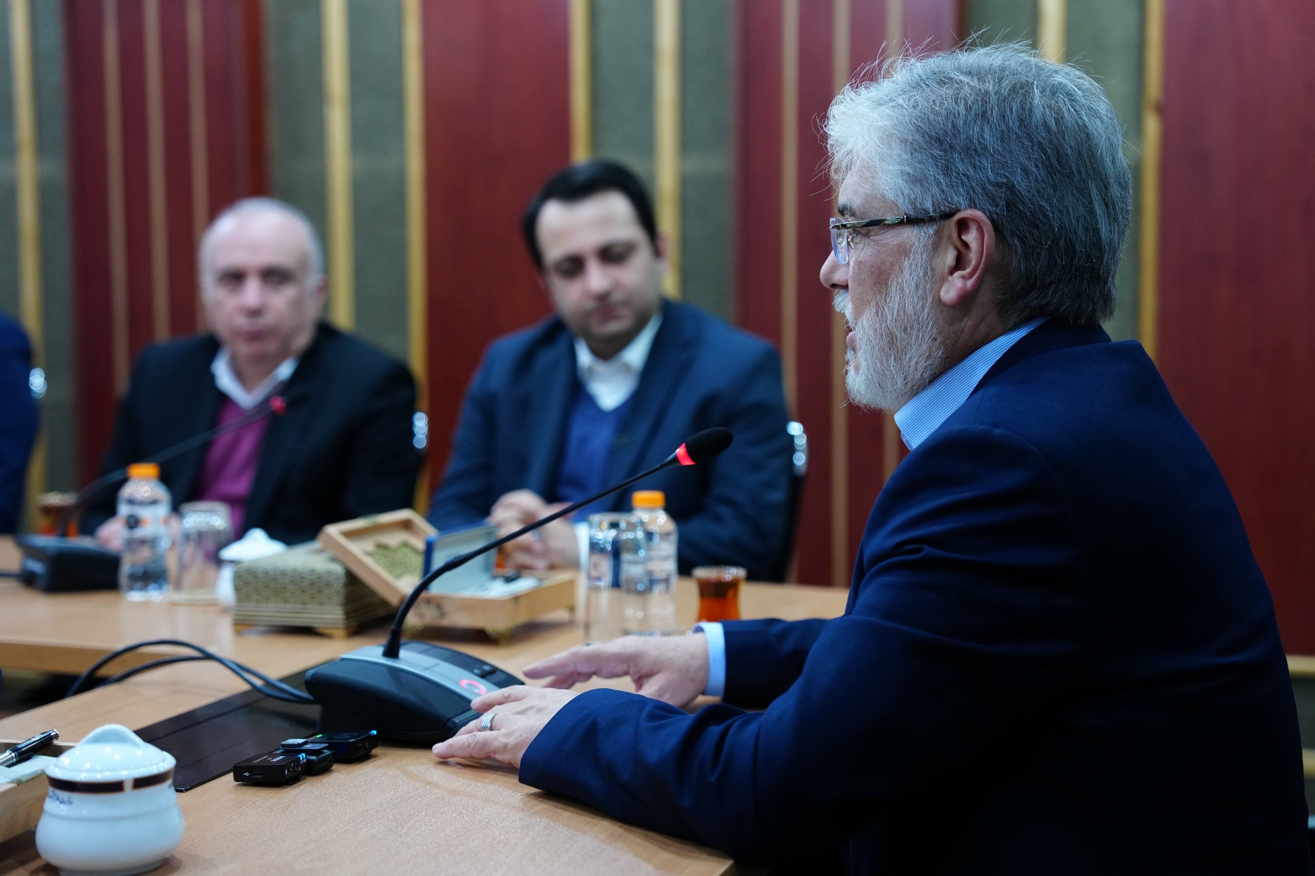 خبرگزاری آریا